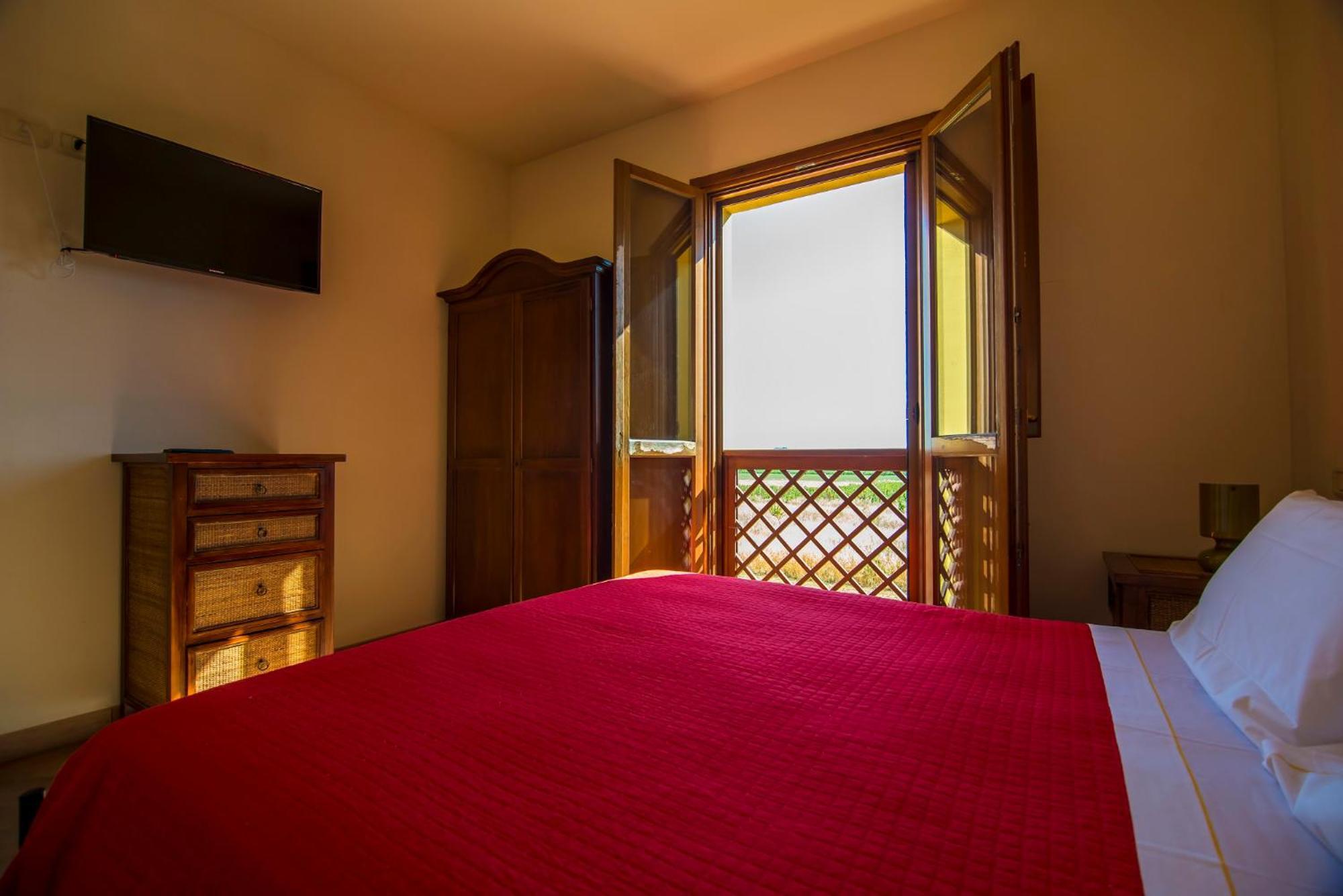 Appartamenti E Affittacamere Le Due Ruote Alberese Room photo